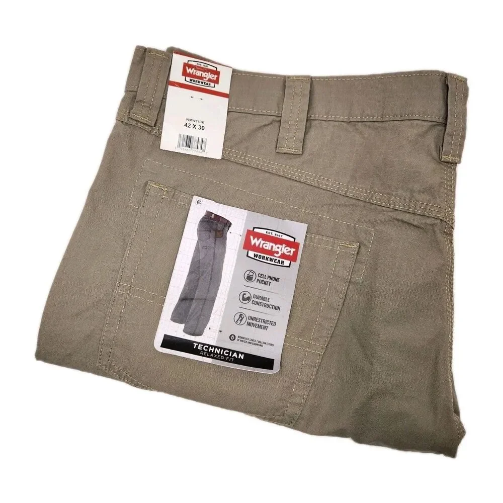 NWT Wrangler Workwear Technician Pants Men's 42x30 Brown‎ Relaxed Fit Straight